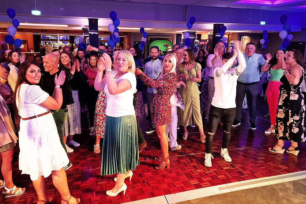 Fun at Music Bingo Loco Event